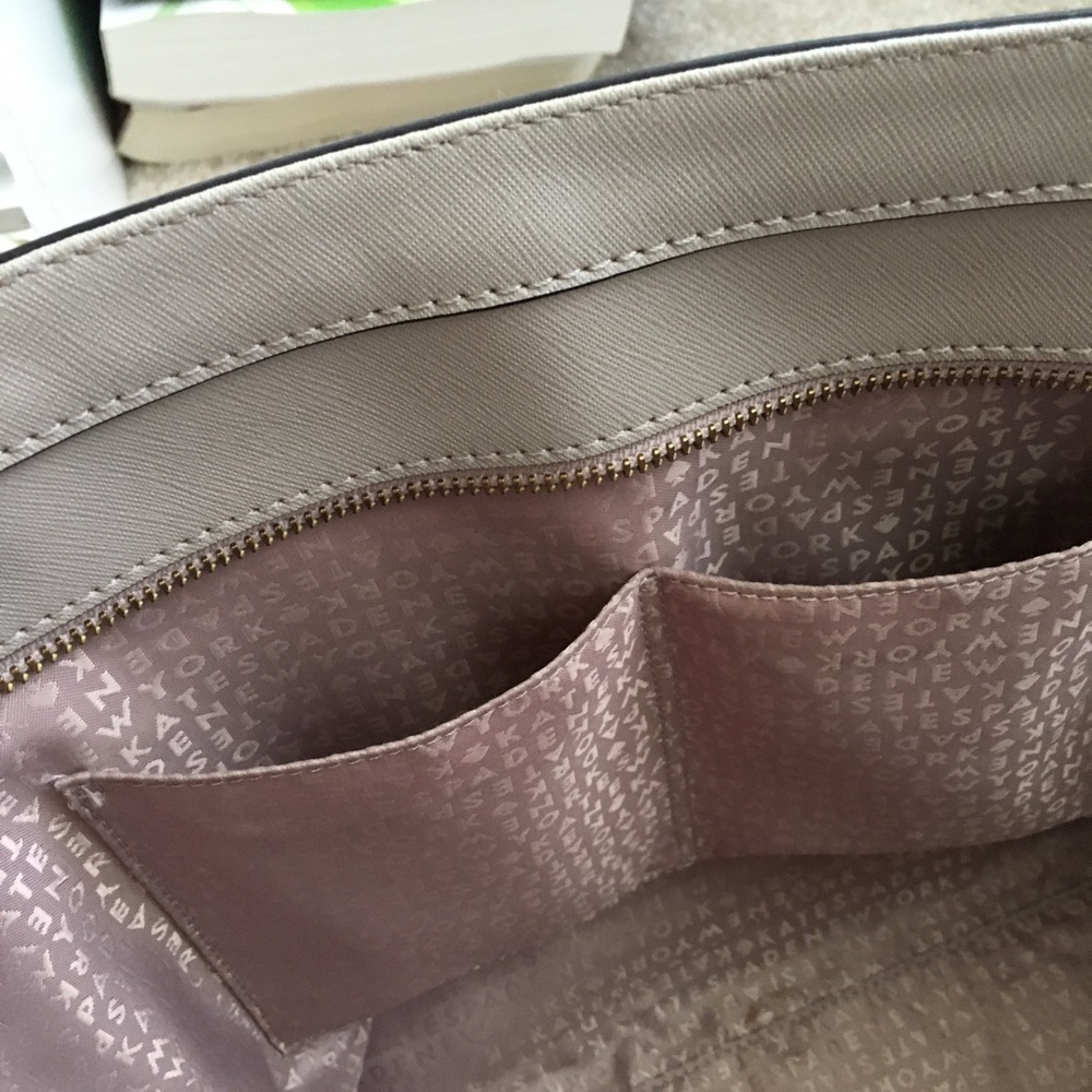 Kate Spade Newbury Lane Extra Large Tote - SOLD - Picture 5 of 8